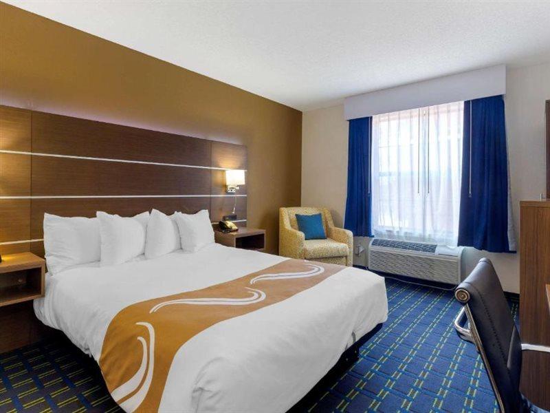 Quality Inn Lee Exterior photo